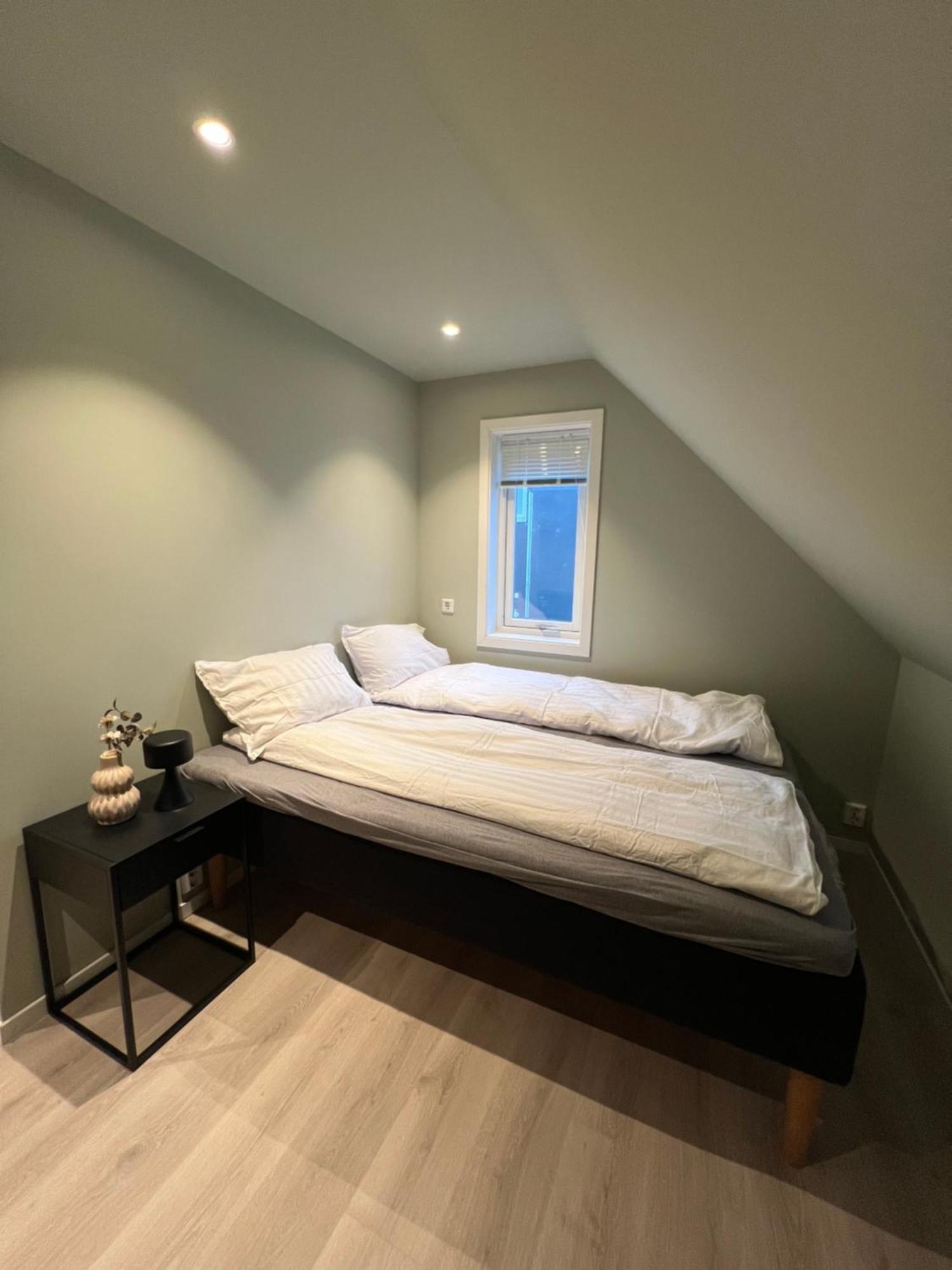 Central Apartment In Svolvær Extérieur photo